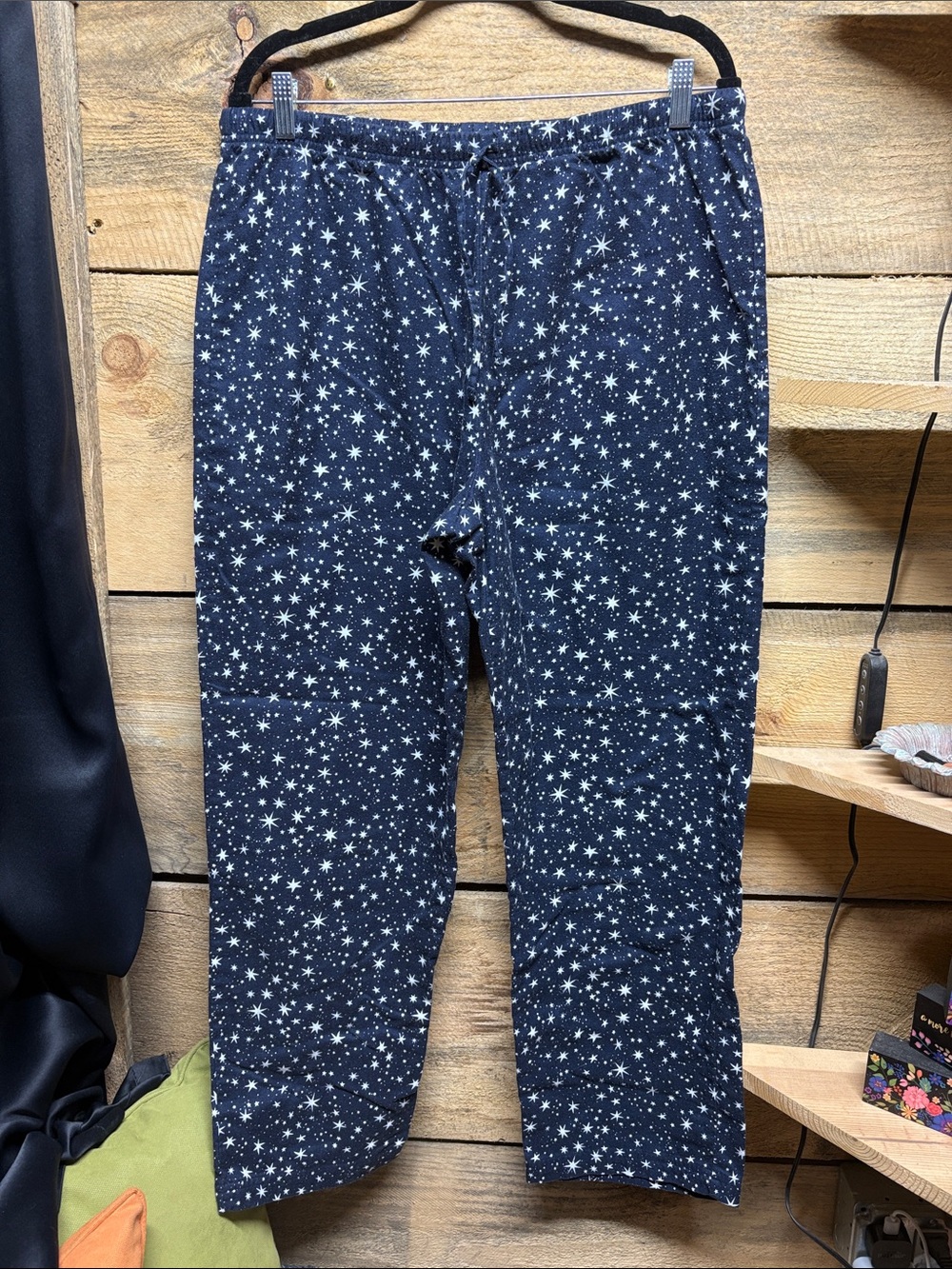 Garnet Hill Star-Print Lounge Pants